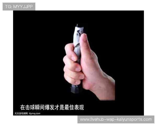 网球少年反手击球如教科书——从初心到巅峰的完美演绎